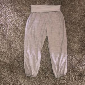 Lululemon Om Pant size 6